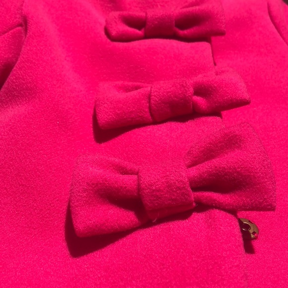 Beautiful dark pink bow button dress coat - Picture 5 of 7